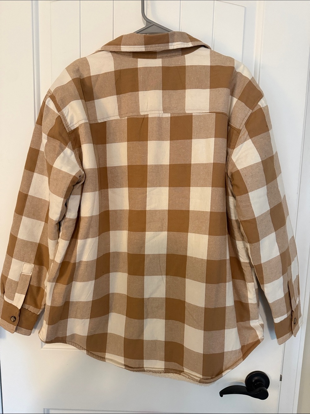 Natural Reflections Brown and Cream Buffalo Plaid Sherpa-Lined Shacket Medium - Picture 4 of 5